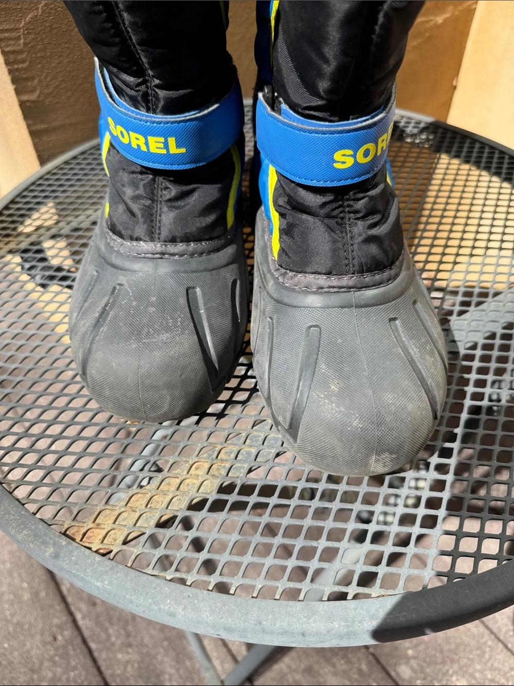 Sorel Kids Black, Blue & Yellow Insulated Snow Boots - Kids Size 4